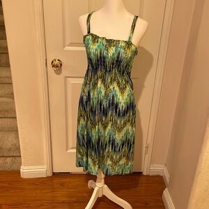 Summer dress WOMENS SIZE SMALL​​​​​